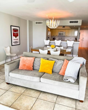 Castle Pavillon 8 Beachfront - Private Beach Access Loft with 2-story, Pool, Tennis, Free Parking Access